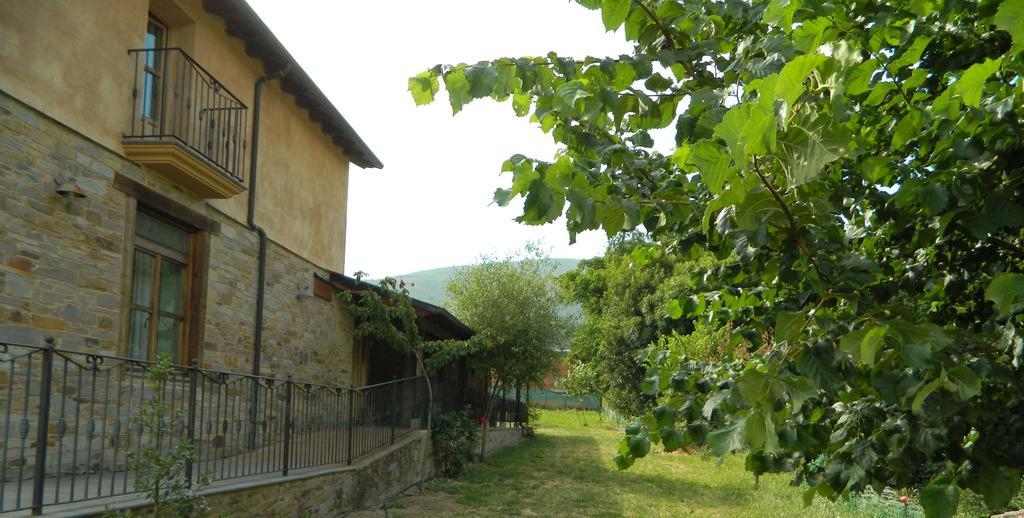 Las Fontaninas Noceda del Bierzo Exterior foto